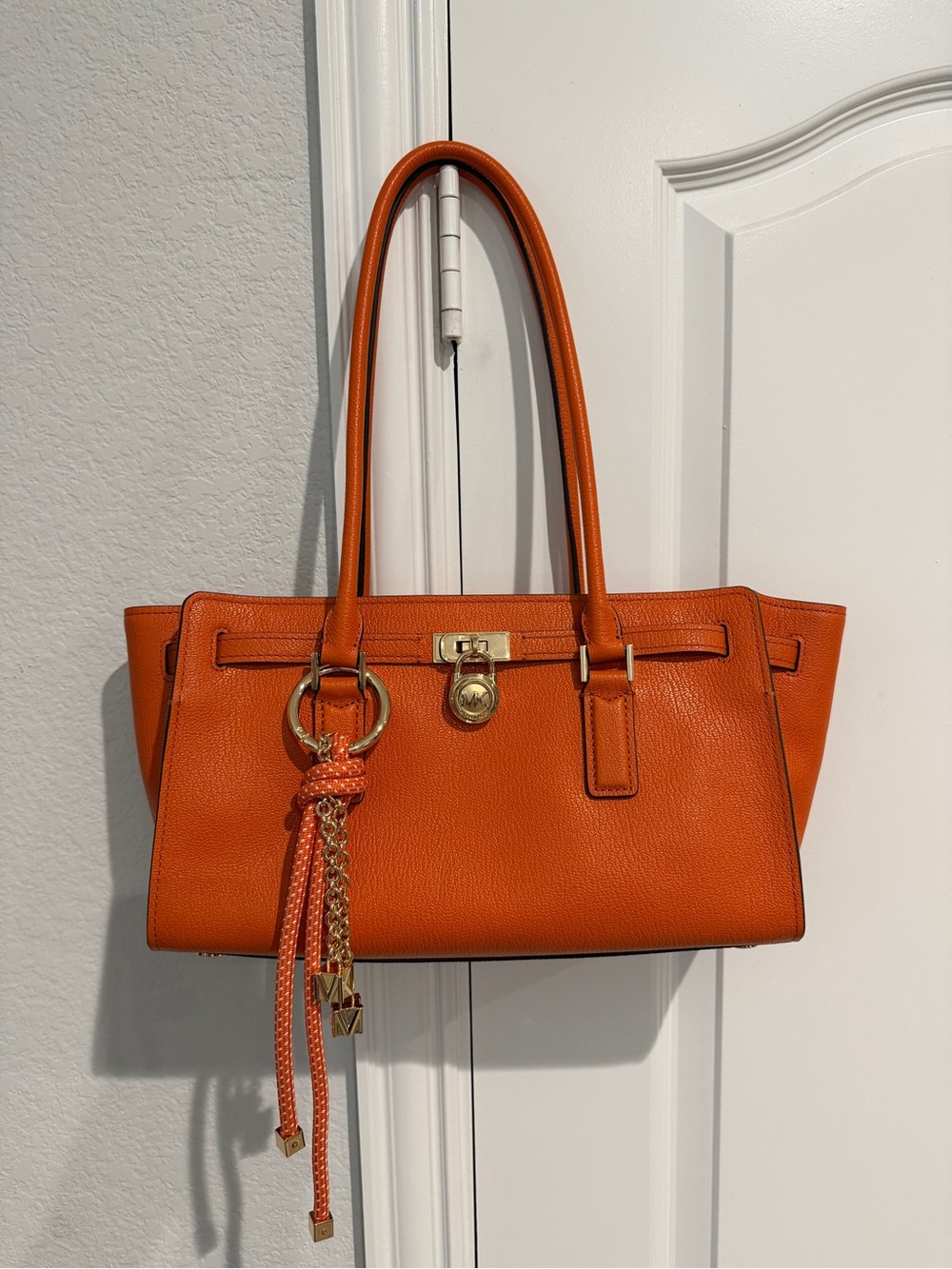 Michael Kors Hamilton Moderne small. Color: Mimosa (no longer available!)